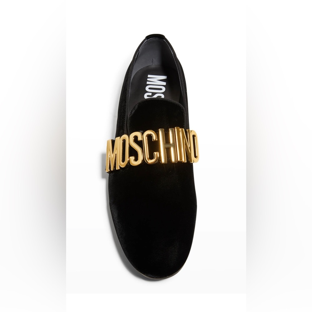 Men's Velvet Metal Logo Loafers